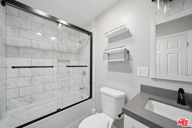 1545 W 23rd Street, Los Angeles, CA 90007