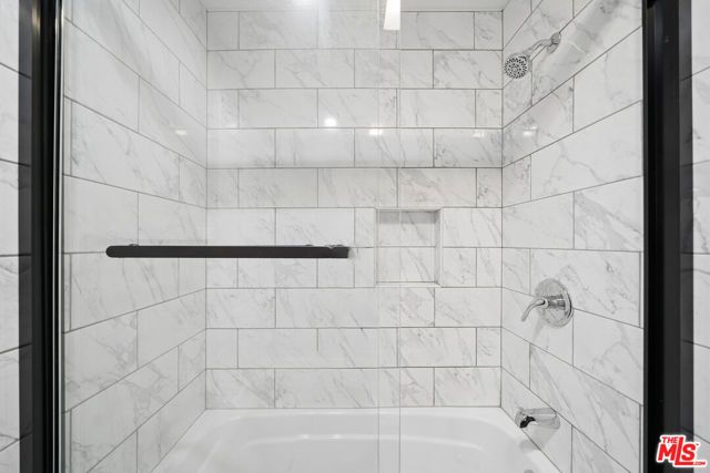 1545 W 23rd Street, Los Angeles, CA 90007