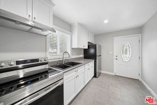 1545 W 23rd Street, Los Angeles, CA 90007