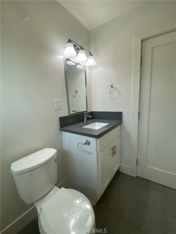 16915 Yukon 6, Torrance, CA 90504