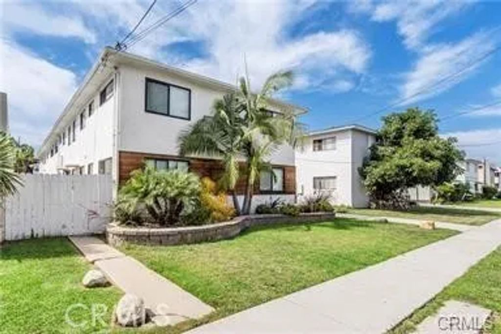 16915 Yukon 6, Torrance, CA 90504