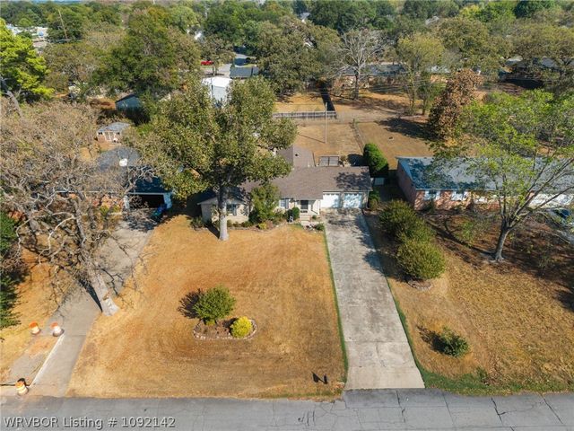 2009 S 65th Street, Fort Smith, AR 72903