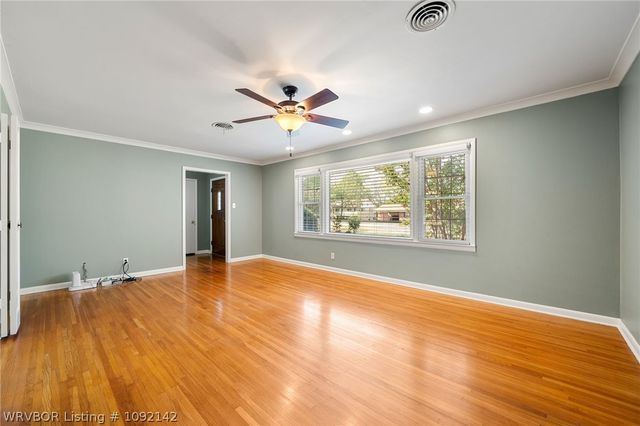 2009 S 65th Street, Fort Smith, AR 72903