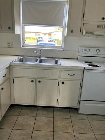 2789 Ashley Drive W I, West Palm Beach, FL 33415