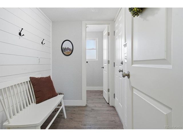 1148 W Hinsdale Dr, Littleton, CO 80120