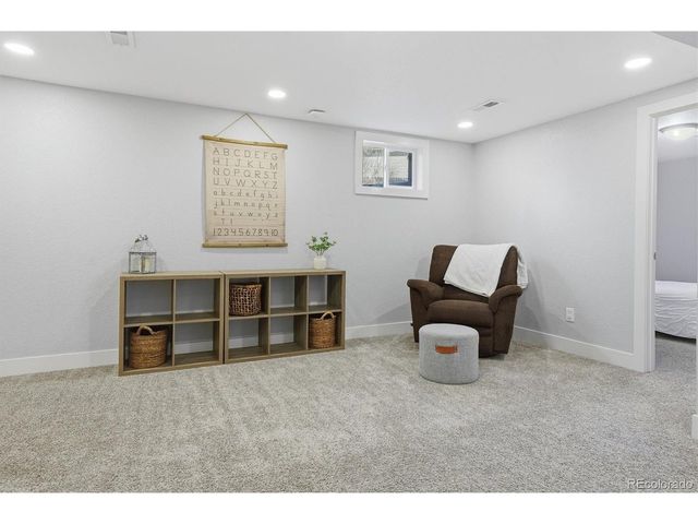 1148 W Hinsdale Dr, Littleton, CO 80120