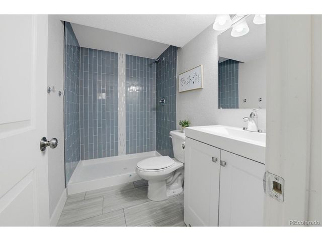 1148 W Hinsdale Dr, Littleton, CO 80120