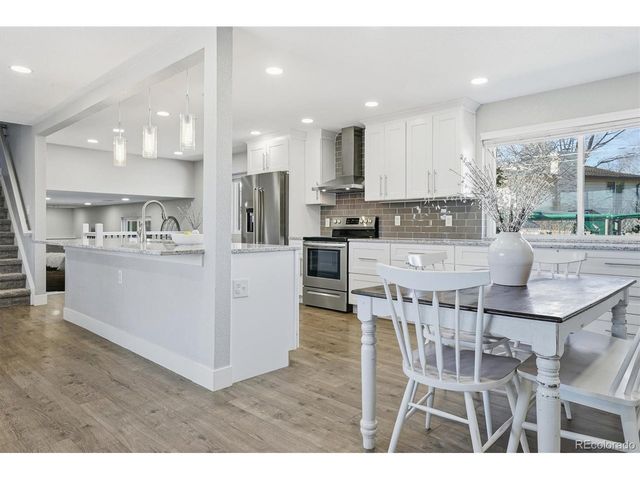 1148 W Hinsdale Dr, Littleton, CO 80120