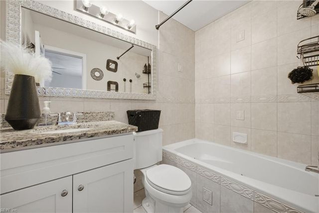 209 Culotta DR, Hampton, VA 23666