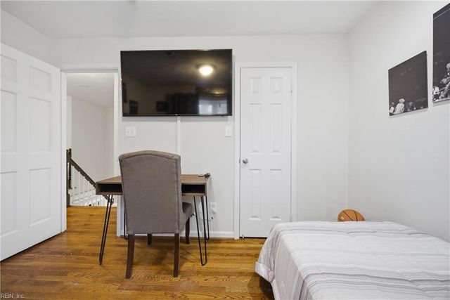 209 Culotta DR, Hampton, VA 23666
