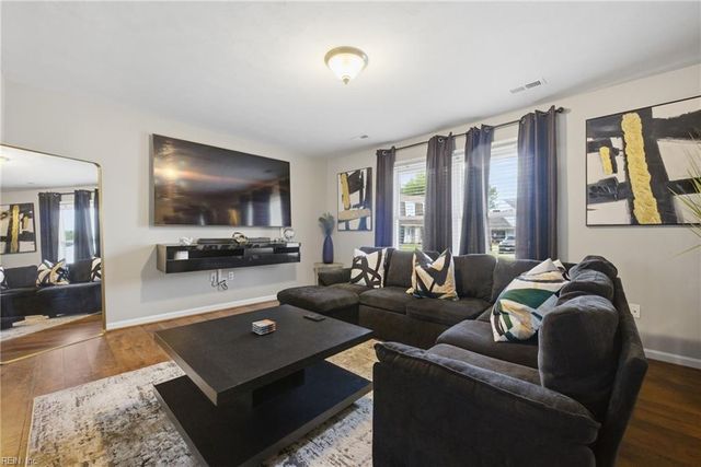 209 Culotta DR, Hampton, VA 23666