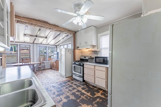 5910 N Elston Avenue, Chicago, IL 60646