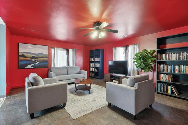 3 California Court, Moriarty, NM 87035