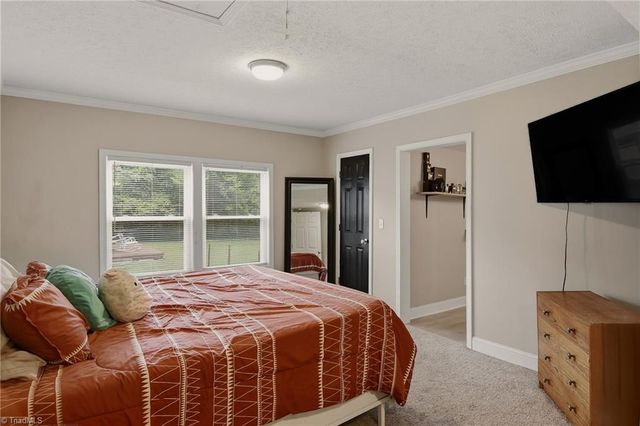 812 S Salisbury Street, Mocksville, NC 27028