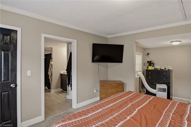 812 S Salisbury Street, Mocksville, NC 27028