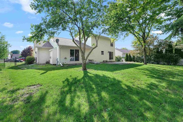 465 MARY LEE DRIVE, Fond Du Lac, WI 54935