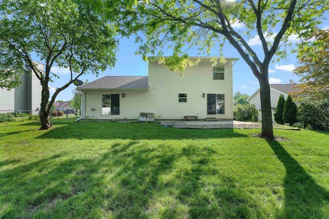 465 MARY LEE DRIVE, Fond Du Lac, WI 54935