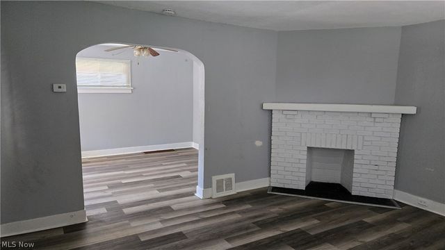 10017 Sandusky Avenue, Cleveland, OH 44105