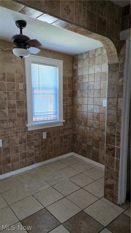 10017 Sandusky Avenue, Cleveland, OH 44105
