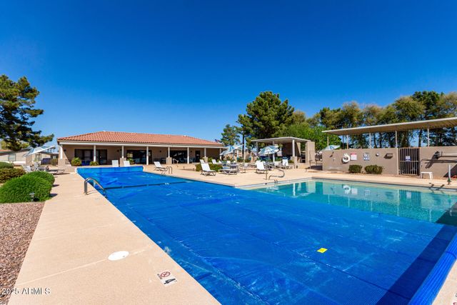 804 E TEE Street, San Tan Valley, AZ 85140