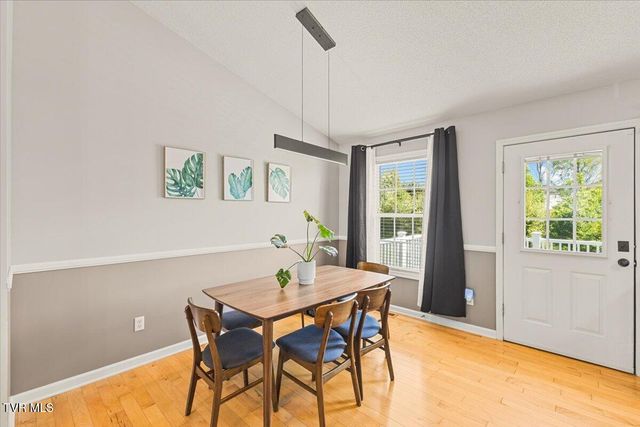 1326 Meadow Creek Lane, Jonesborough, TN 37659