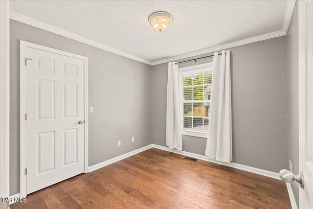 1326 Meadow Creek Lane, Jonesborough, TN 37659