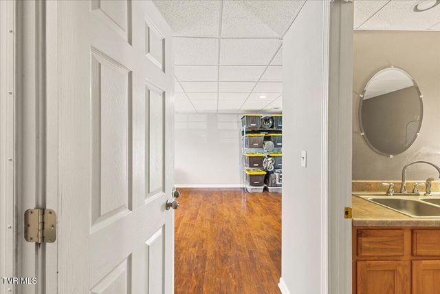 1326 Meadow Creek Lane, Jonesborough, TN 37659