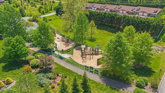 1326 Meadow Creek Lane, Jonesborough, TN 37659