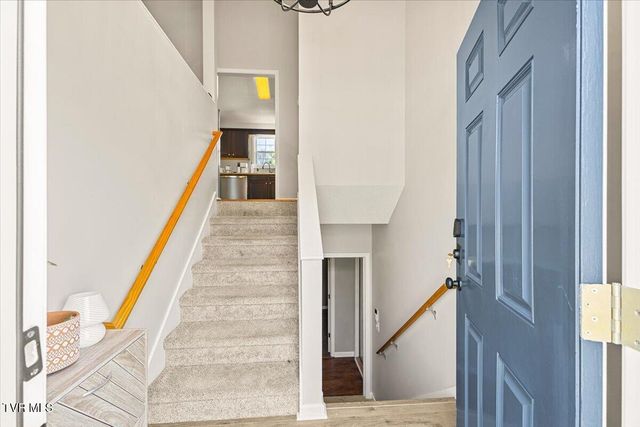 1326 Meadow Creek Lane, Jonesborough, TN 37659