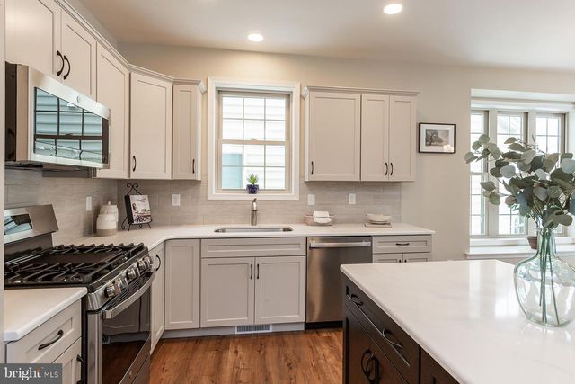 602 GREENBRIAR PATH, Cochranville, PA 19330