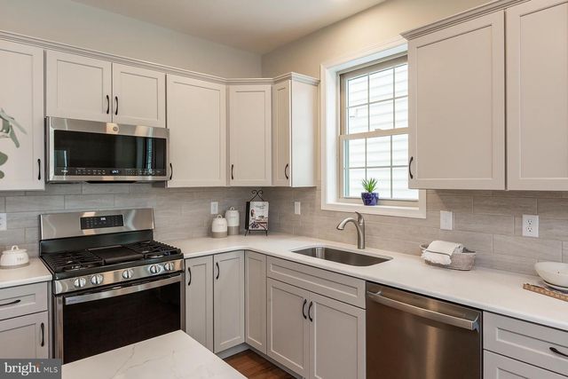 602 GREENBRIAR PATH, Cochranville, PA 19330