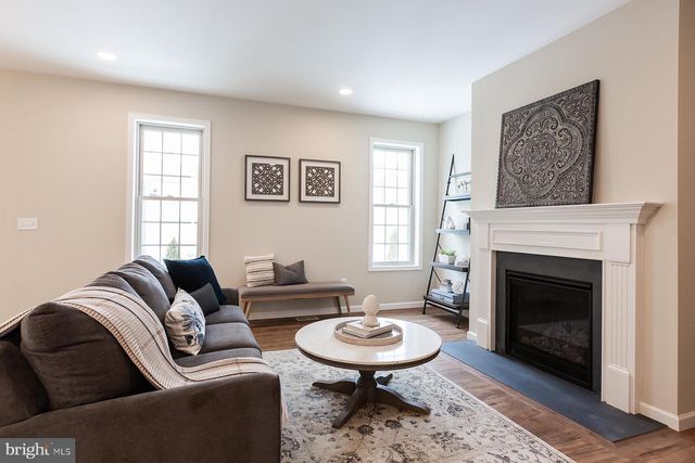 602 GREENBRIAR PATH, Cochranville, PA 19330