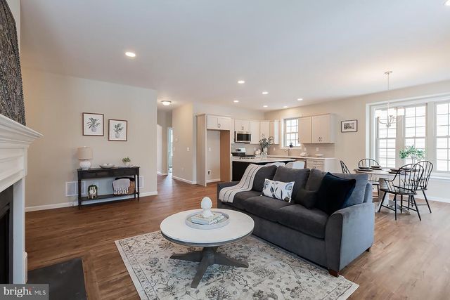 602 GREENBRIAR PATH, Cochranville, PA 19330