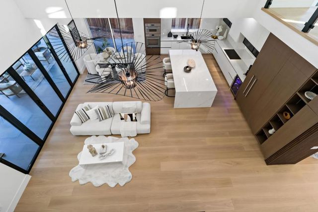 1040 W Riverside Way, San Jose, CA 95129