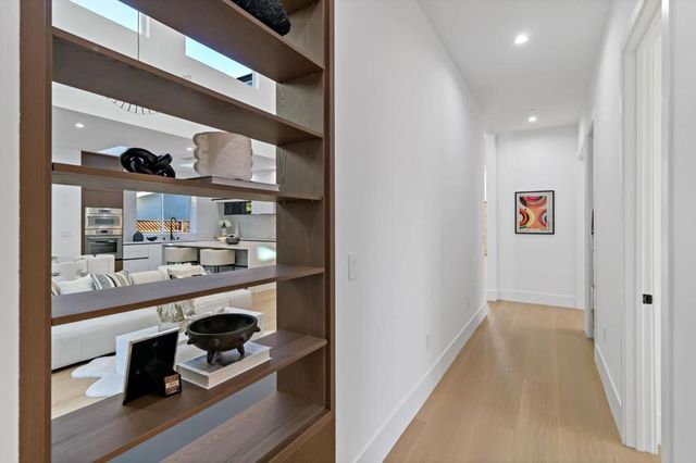 1040 W Riverside Way, San Jose, CA 95129