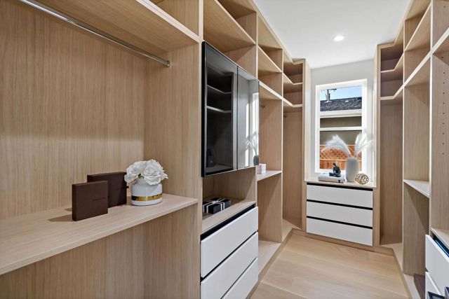 1040 W Riverside Way, San Jose, CA 95129