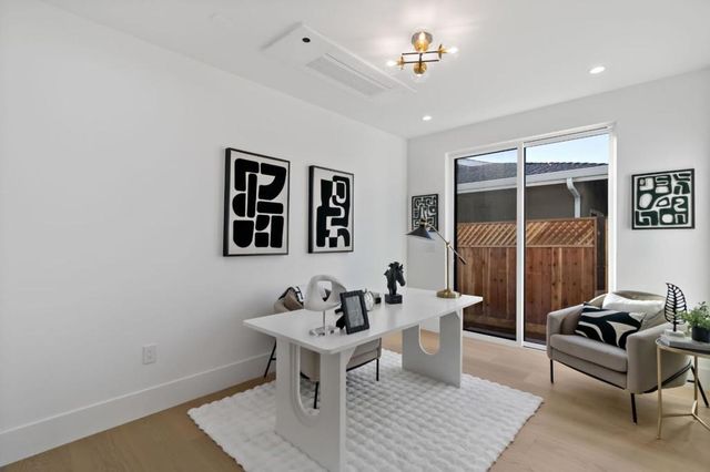 1040 W Riverside Way, San Jose, CA 95129