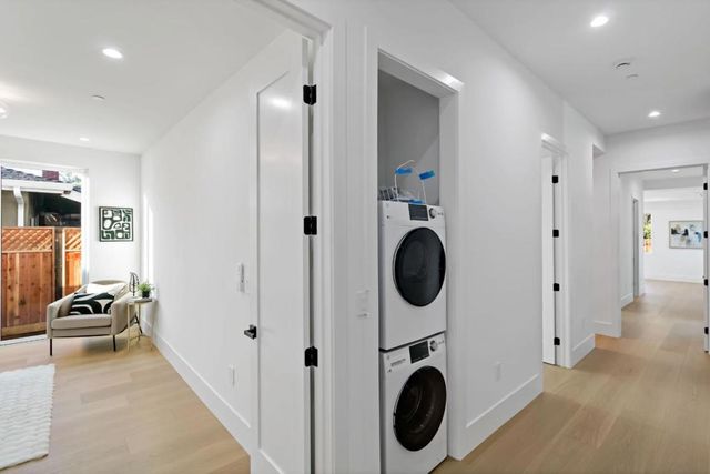 1040 W Riverside Way, San Jose, CA 95129