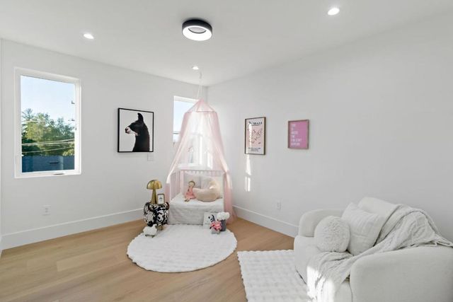 1040 W Riverside Way, San Jose, CA 95129