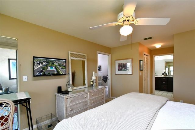 16351 Kelly Woods DR # 175, Fort Myers, FL 33908