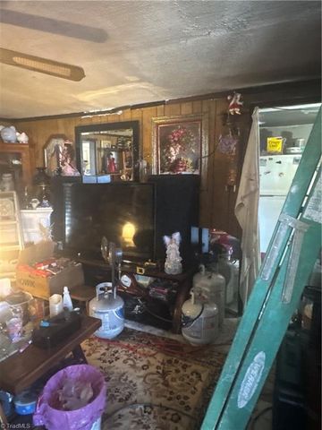 112 Hardwick Lane, Lowgap, NC 27024