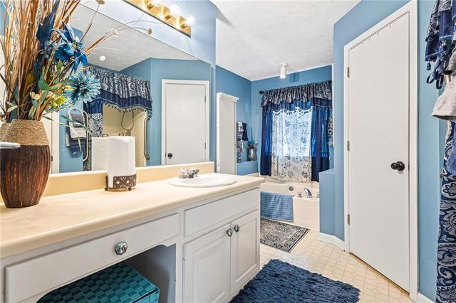 1241 Larkwood Drive, Jonesboro, GA 30238