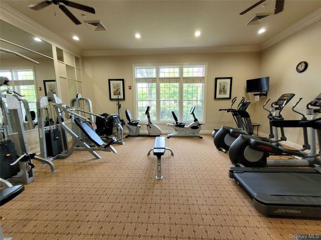 20 Sonata Court, Lake Grove, NY 11755