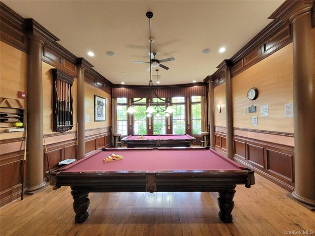 20 Sonata Court, Lake Grove, NY 11755