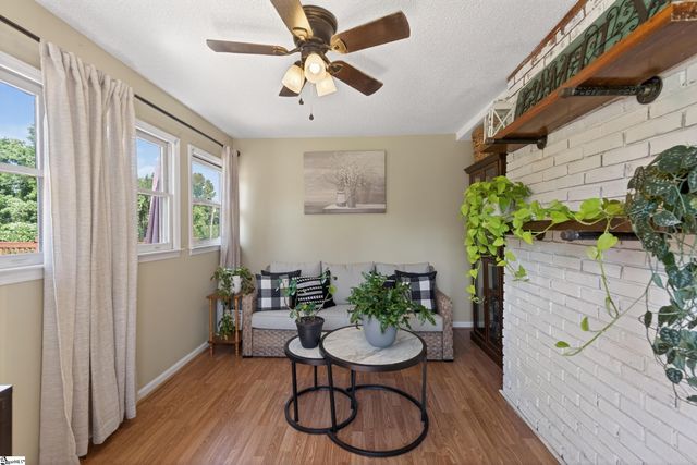 135 W Church Street, Cowpens, SC 29330