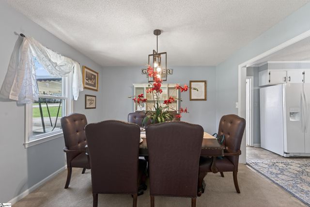 135 W Church Street, Cowpens, SC 29330