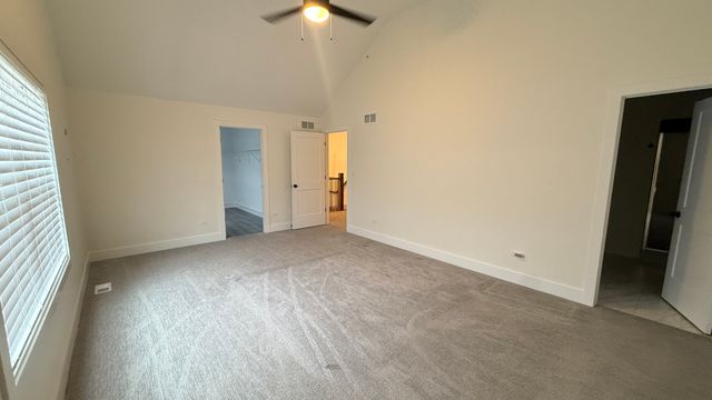 417 W Pierce Road, Itasca, IL 60143