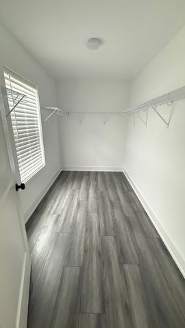 417 W Pierce Road, Itasca, IL 60143