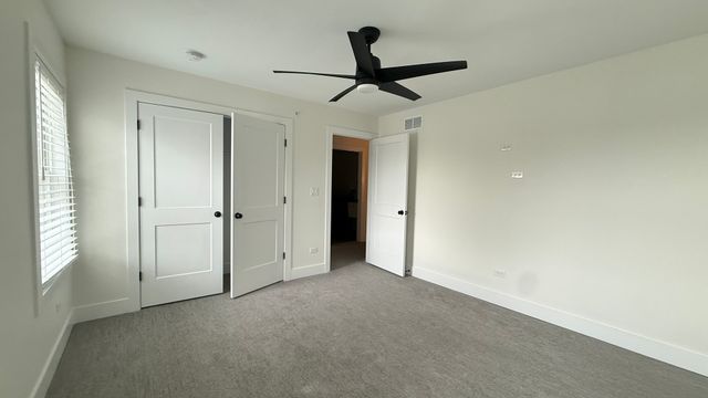 417 W Pierce Road, Itasca, IL 60143