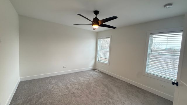 417 W Pierce Road, Itasca, IL 60143